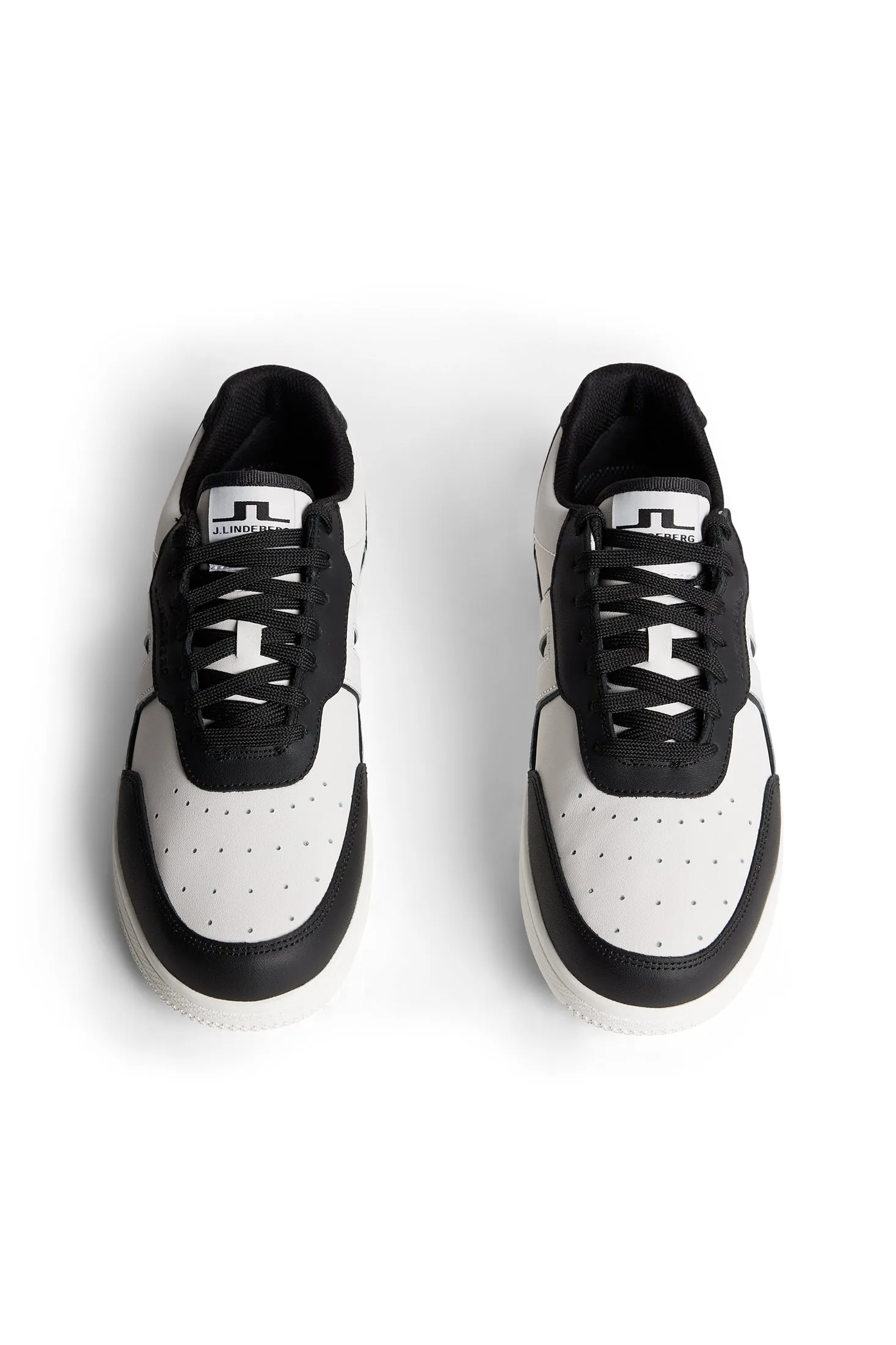 Ace Low-Top Golf Sneaker W / Black