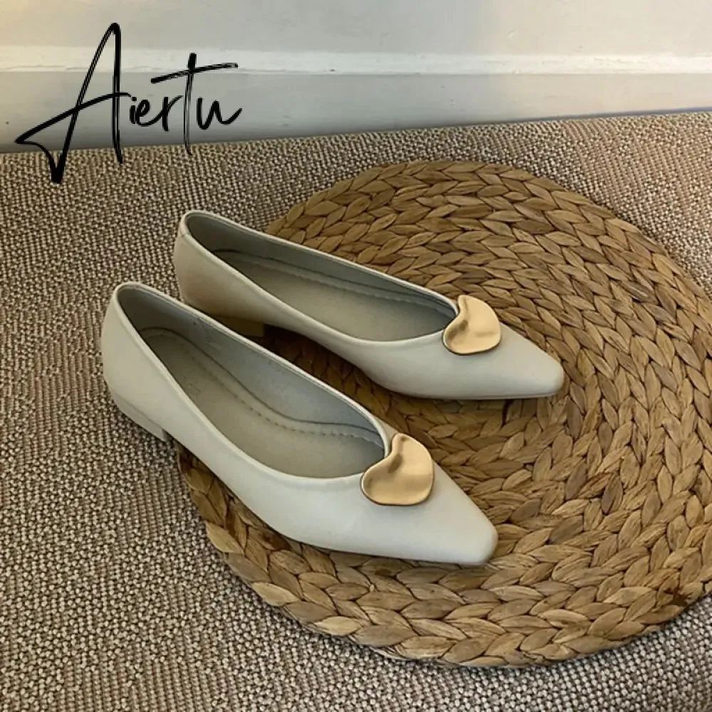 Aiertu New Spring Flats Ballerina Shoes Fashion Brand Pointed Toe Shallow Slip On Flat Ballet Shoes Female Loafer Zapato