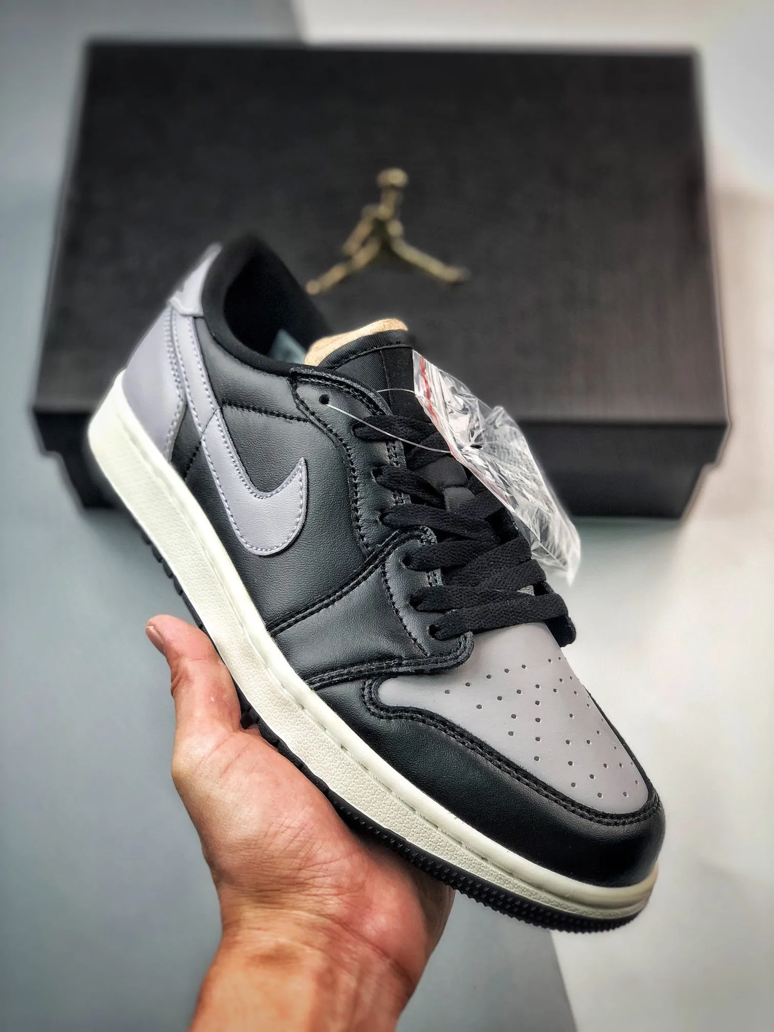 Air Jordan 1 Low OG Golf ” Shadow” Black/Sail/Medium Grey DD9315-001