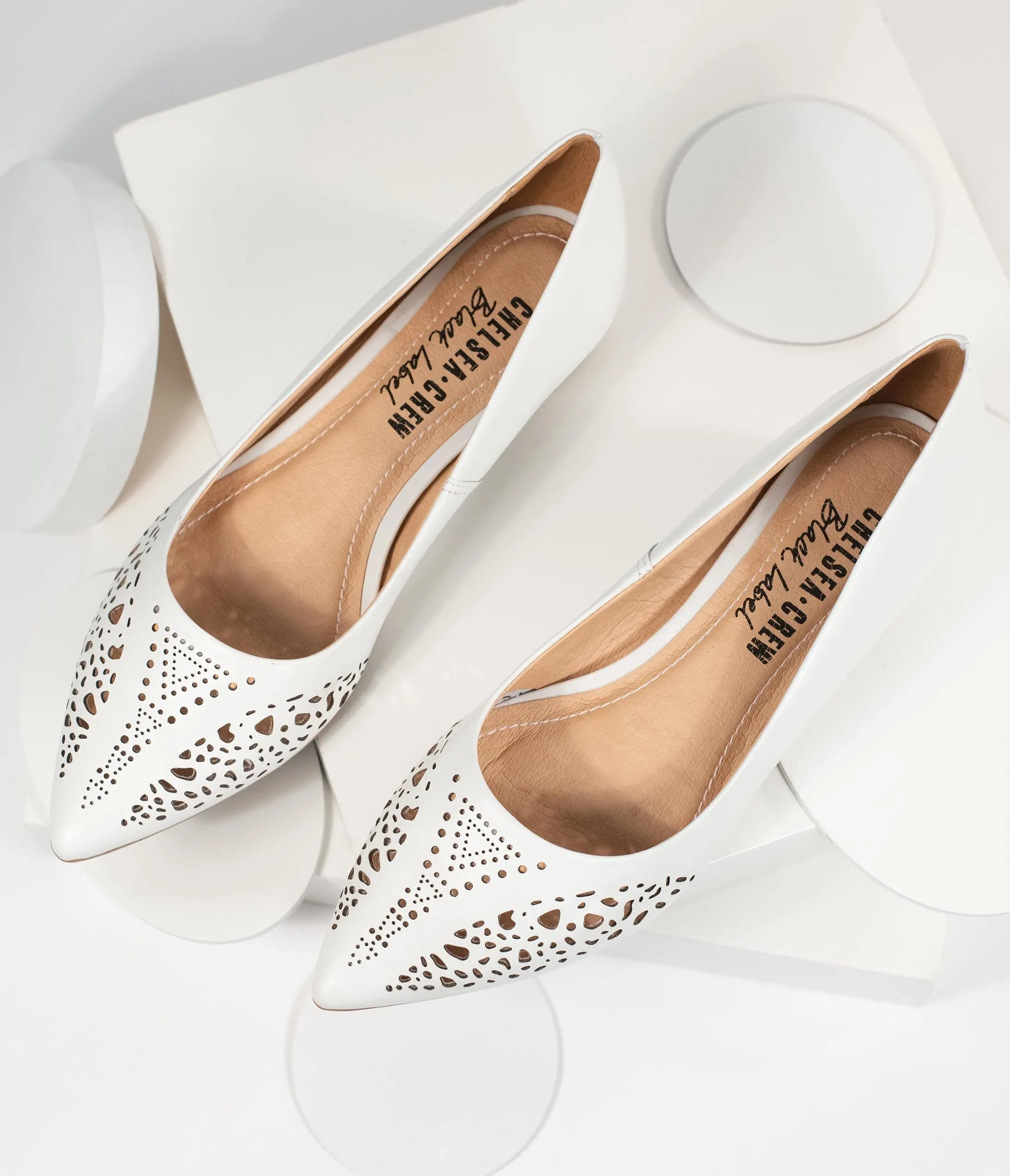 Chelsea Crew White Cutout Leather Sofia Flats