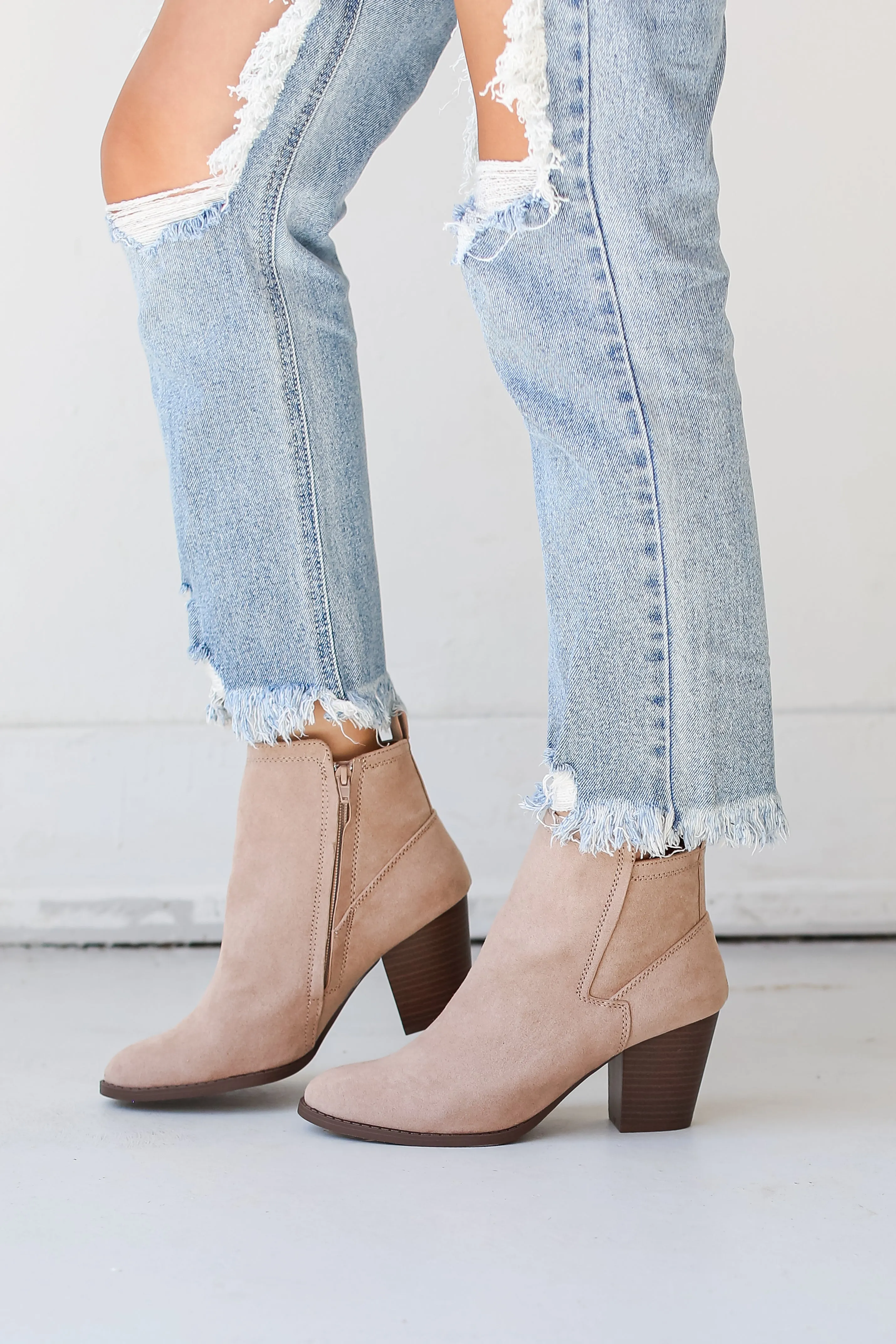 FINAL SALE - Right This Way Taupe Booties