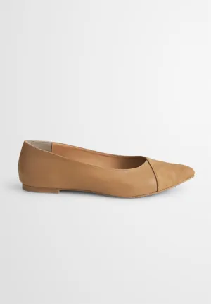 Gabrielle Dual Tone Pointed Flats - Camel