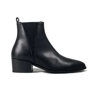 'Nerrie' vegan-leather Chelsea bootie by Zette Shoes - black