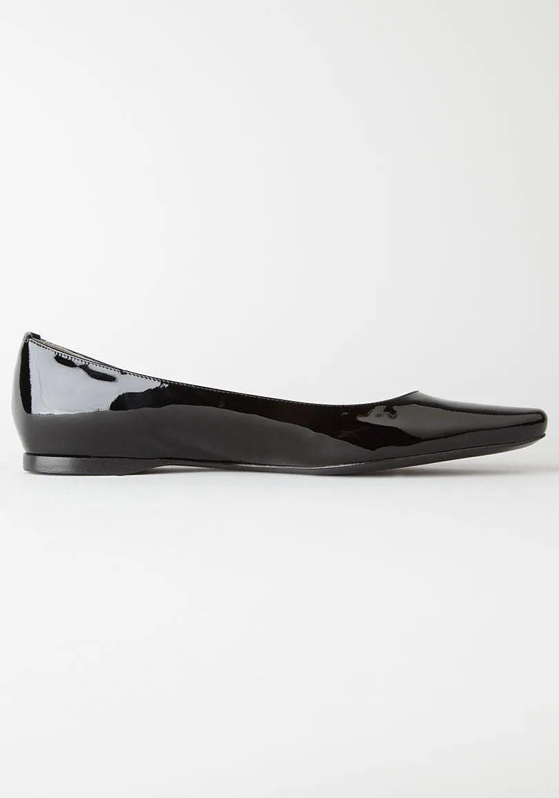 Pointed Toe Flat