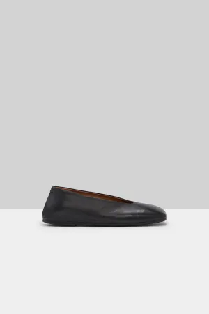 Spatolona Leather Shoe in Black