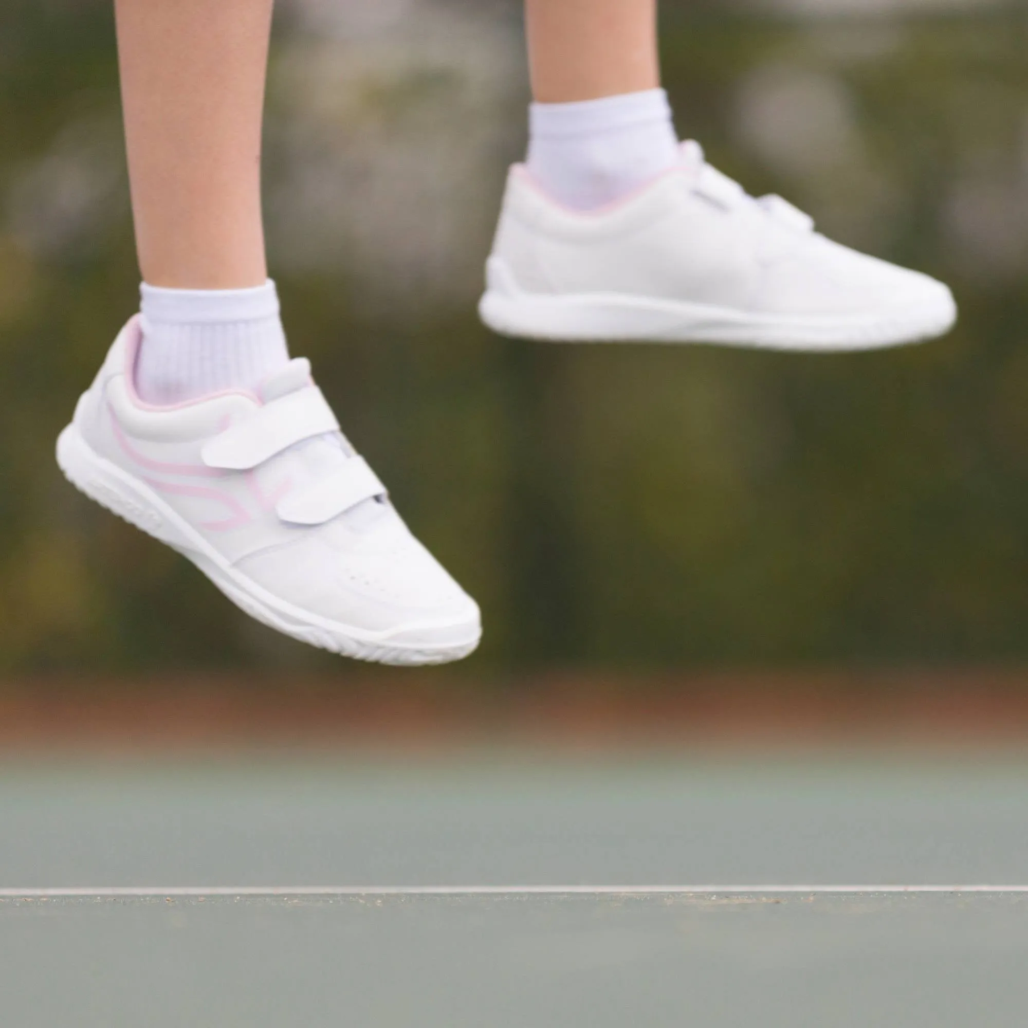 Tennis Shoes TS700